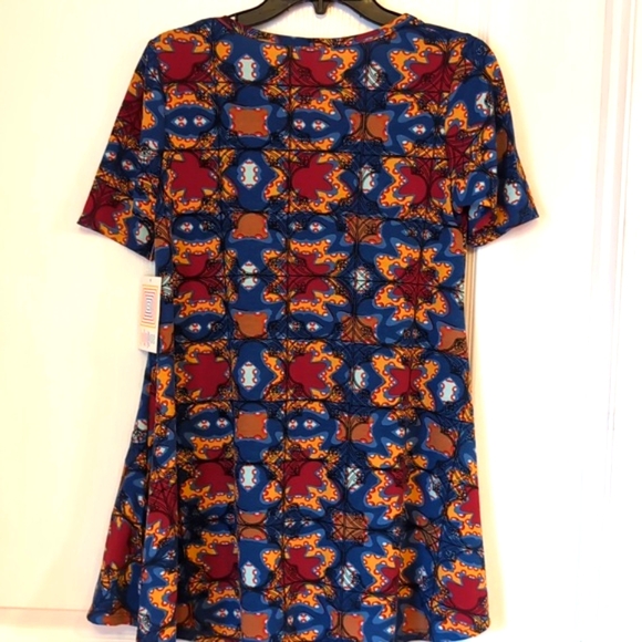 LulaRoe Perfect -T High Low Hem Tunic Top. Size XXS. New with tags - Picture 8 of 9